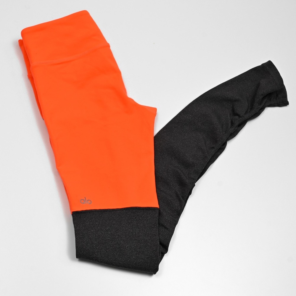 Alo Yoga‎ Goddess Leggings Womens Small Black Orange Colorblock Stretch Ruched
